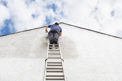 Peinture extérieure à la Compôte — façades et ravalement